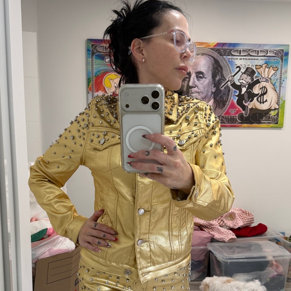 Elegant Gold Women's Pantsuit - Picture 5 of 5